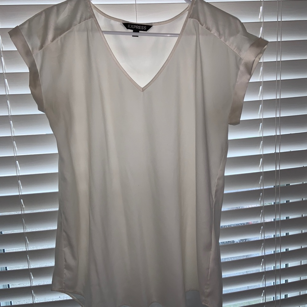 V neck Express Top
